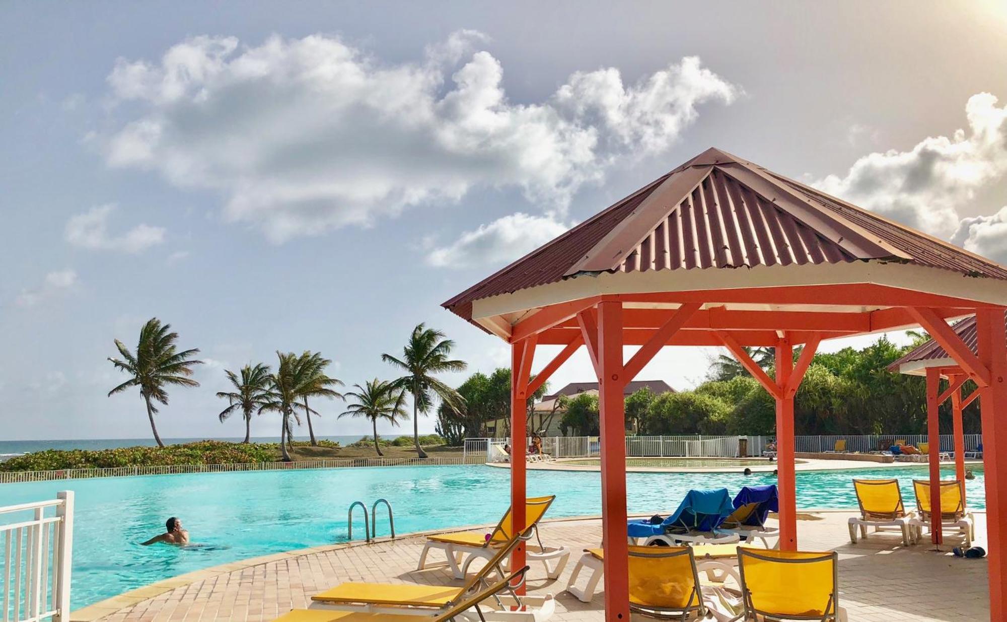 Guadeloupe- Saint-Francois- Residence Anse Des Rochers - Appartement Quart De Villa Etage - Vue Mer- 4 Personnes - Lit Bebe Sur Demande - Citerne Et Wifi Prives -Animaux Ok-Acces Plage Direct -Apnee Bien-Etre Experience Sur Demande Avec Instructeur A ภายนอก รูปภาพ